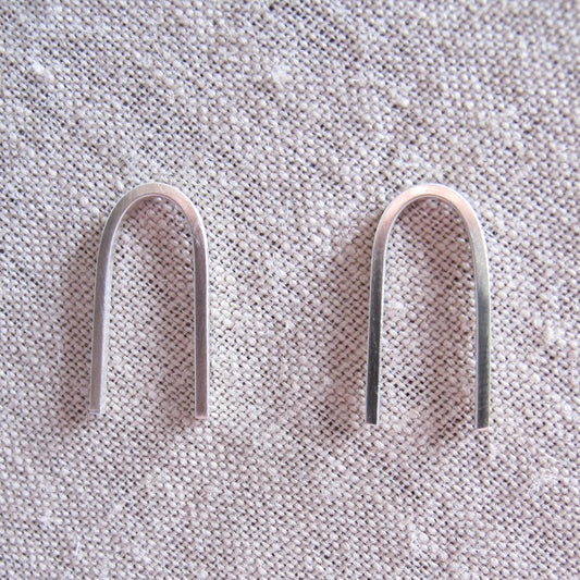 Sterling silver U earrings