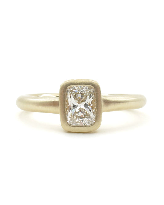 Center Bezel Ring