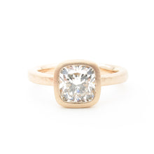 Load image into Gallery viewer, Cushion Cut Diamond Solitaire