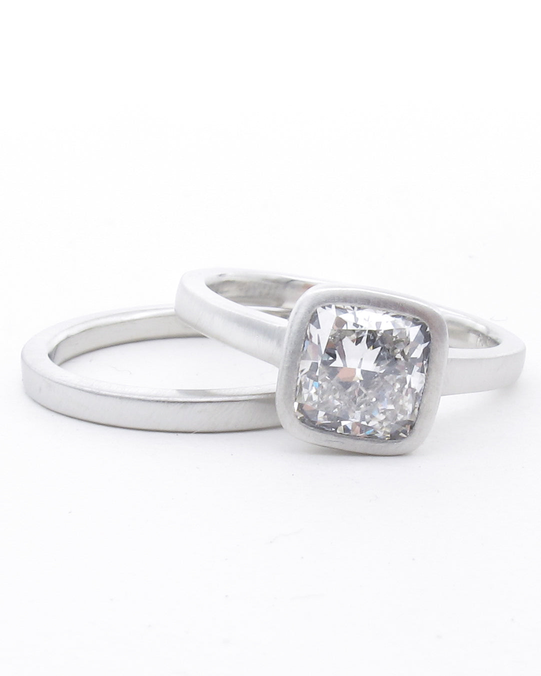 Center Bezel Ring Squared Set