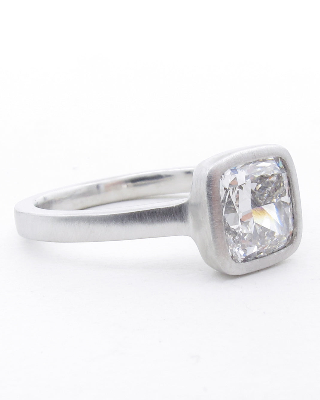 Center Bezel Ring Squared Set