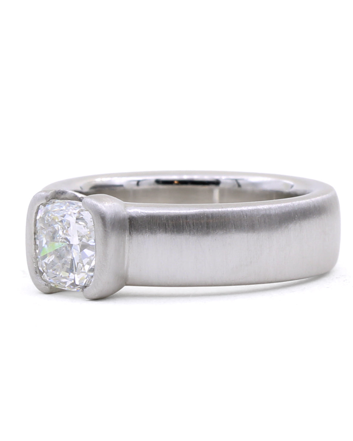 Form Half Bezel Ring