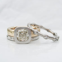 Load image into Gallery viewer, Modern diamond eternity ring, 10 stone bezel eternity band, minimalist stacking diamond band