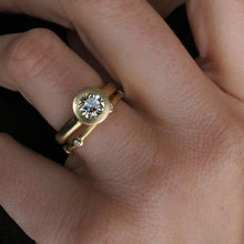 Load image into Gallery viewer, Scattered Diamond ring, 6 stone bezel eternity band, minimalist stacking diamond band