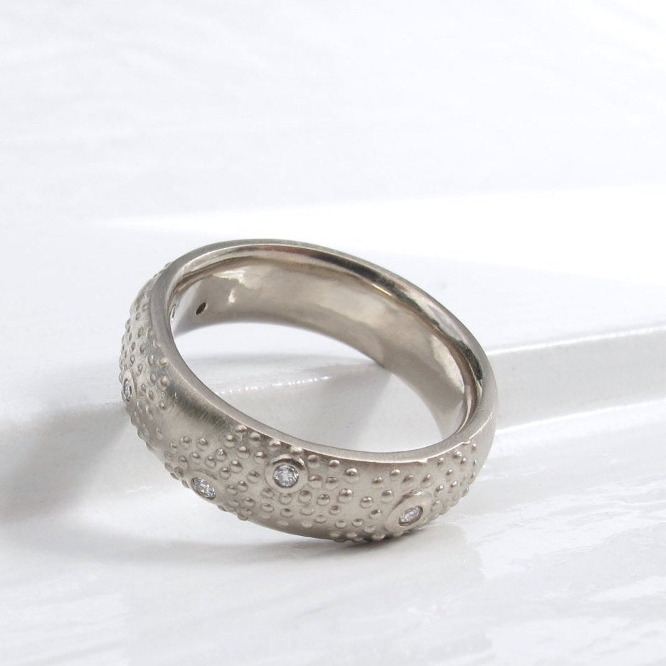 Dots Wedding Band