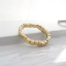 Load image into Gallery viewer, Tumbling Blocks Wedding Band in Gold or Platinum