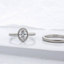 Load image into Gallery viewer, Oval diamond engagement ring, one carat lab grown diamond ring