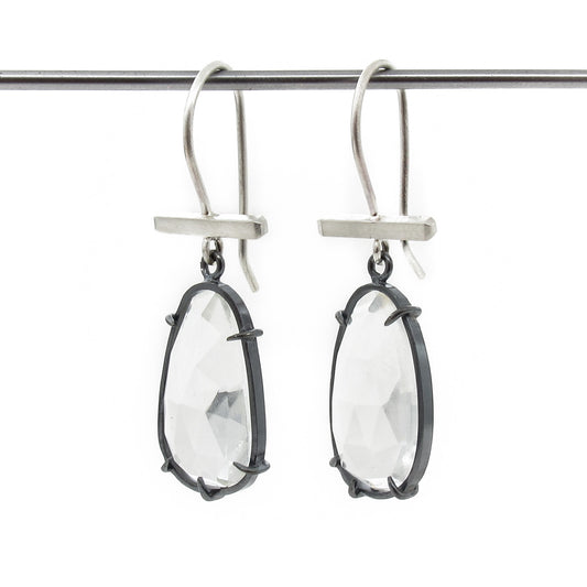 Rock crystal claw earrings